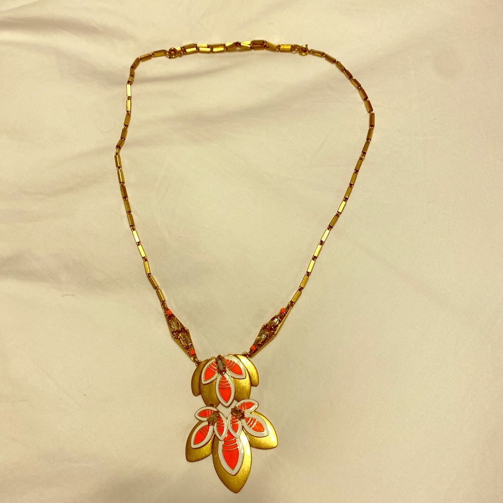 Stella & Dot statement necklace